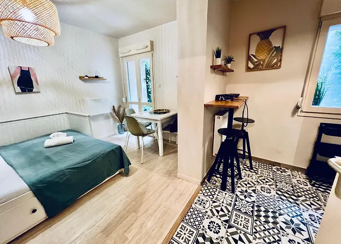 Le Standing Un Sejour A Part Apartment Metz